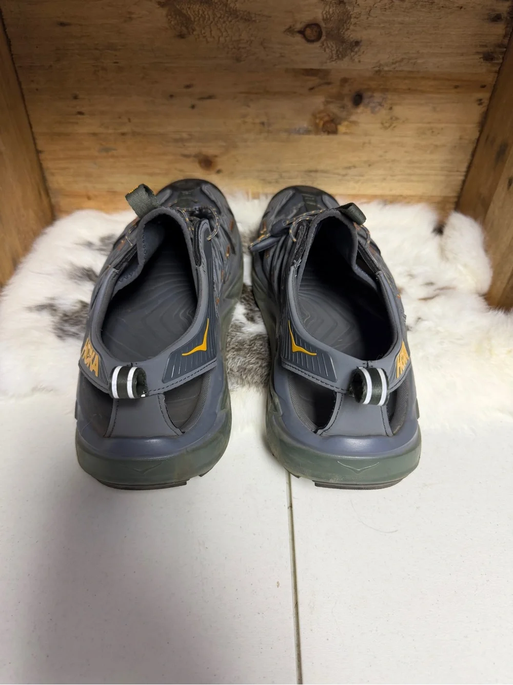Hoka Men's Gray Sandal/Water Shoes with Gold Logo Accents